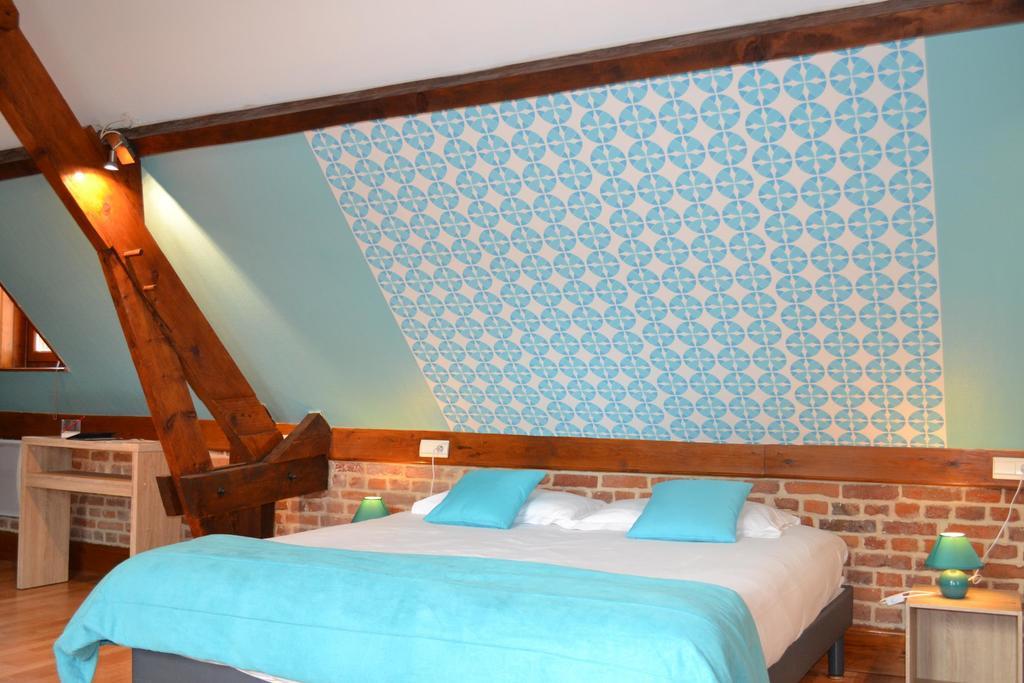 Hotel Le Domaine Des Cigognes Ennevelin Habitación foto